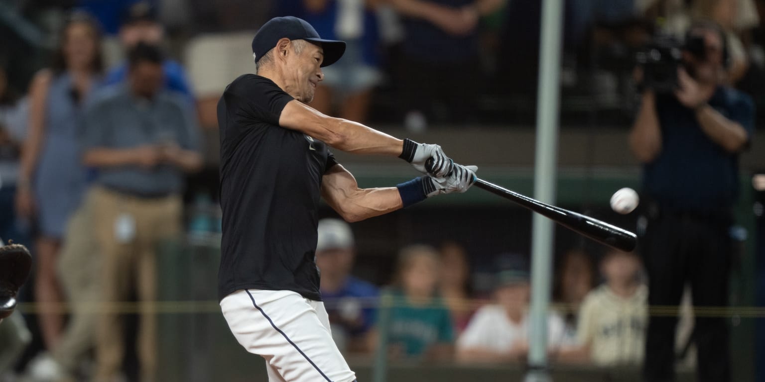Stefen Romero wins inaugural Mariners Alumni Home Run Derby, capping a night built around franchise memories