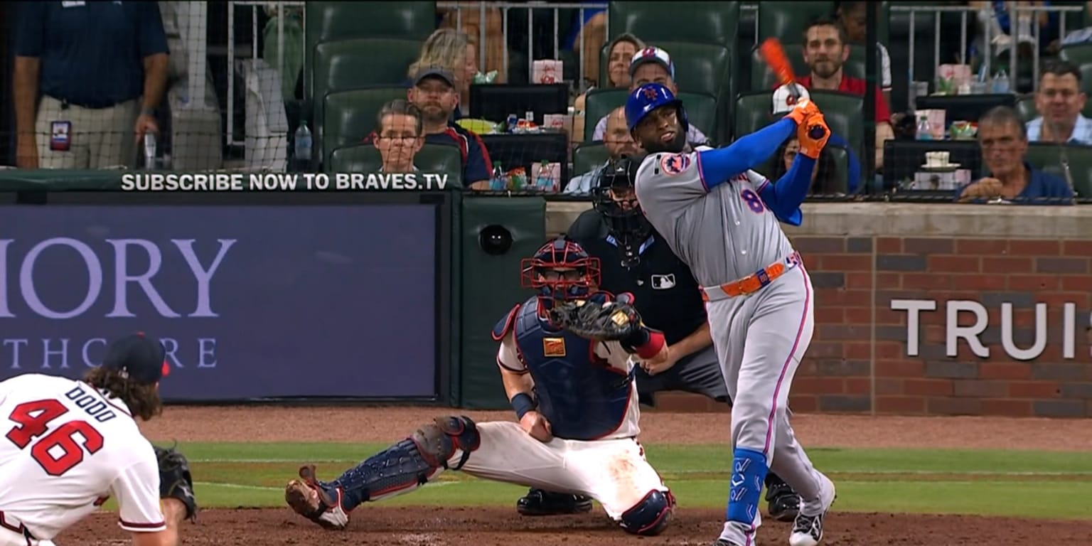 Luis Robert Jr. homer keeps pace, standing out as Mets trade-deadline reshuffle exception