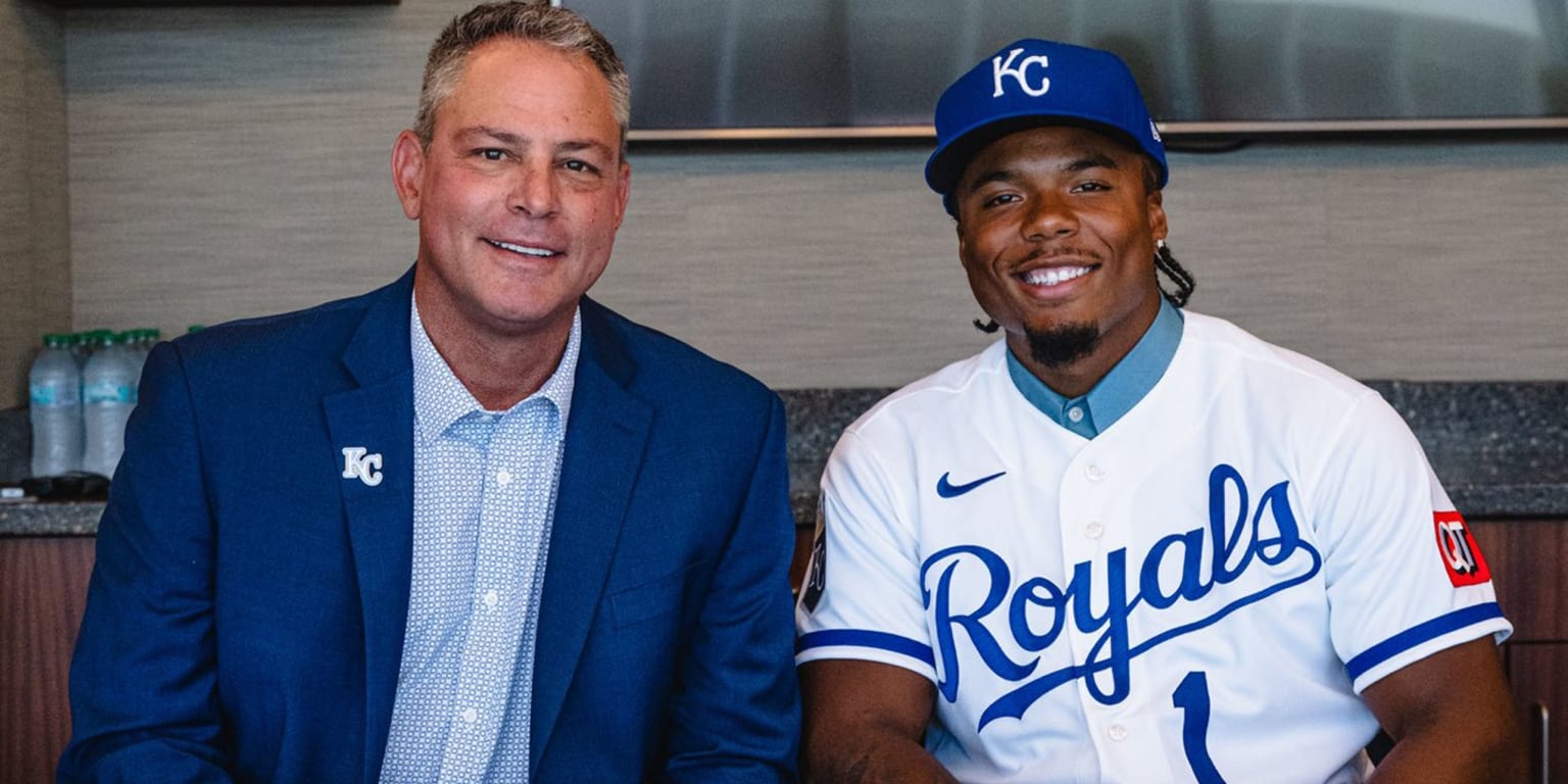 Royals welcome Zion Rose to Kauffman Stadium after signing No. 6 pick