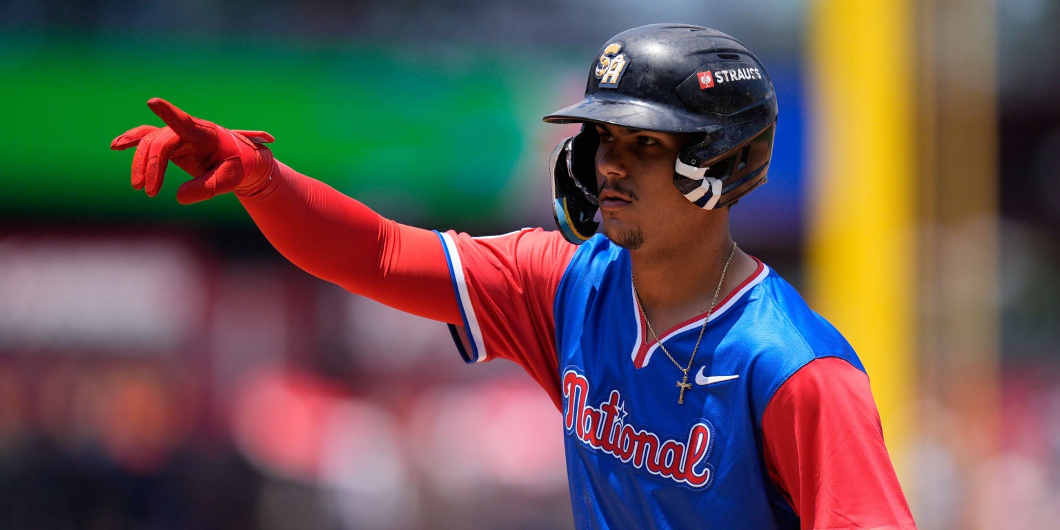 Padres call-up in Cincinnati: Ethan Salas embraces the moment as a playoff push nears