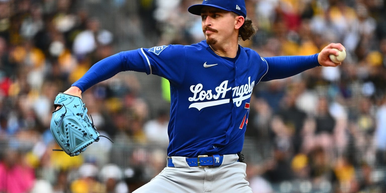 Wrobleski leaves Dodgers-Pirates game in fifth after collision at first base