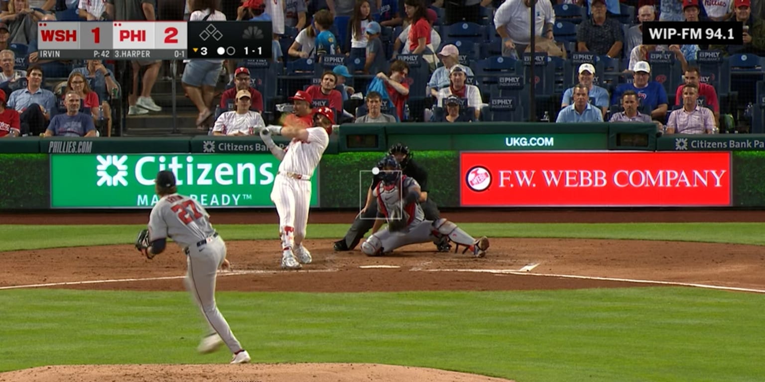 Phillies fan Lewis Kalb, 73, wins viral chance to call an inning from Scott Franzke’s radio booth