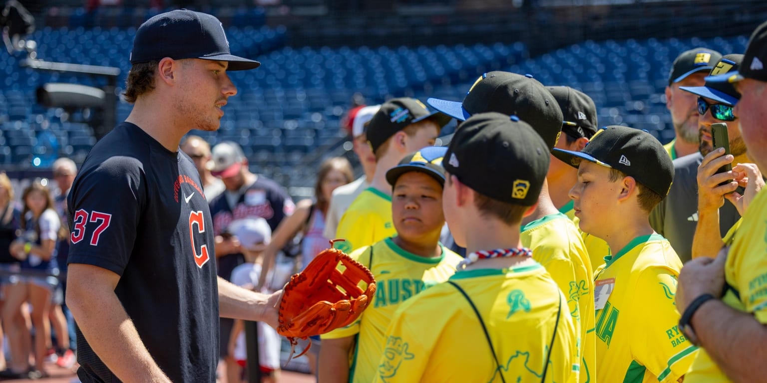 Travis Bazzana brings the “road from Down Under” to Progressive Field for Australian Little Leaguers