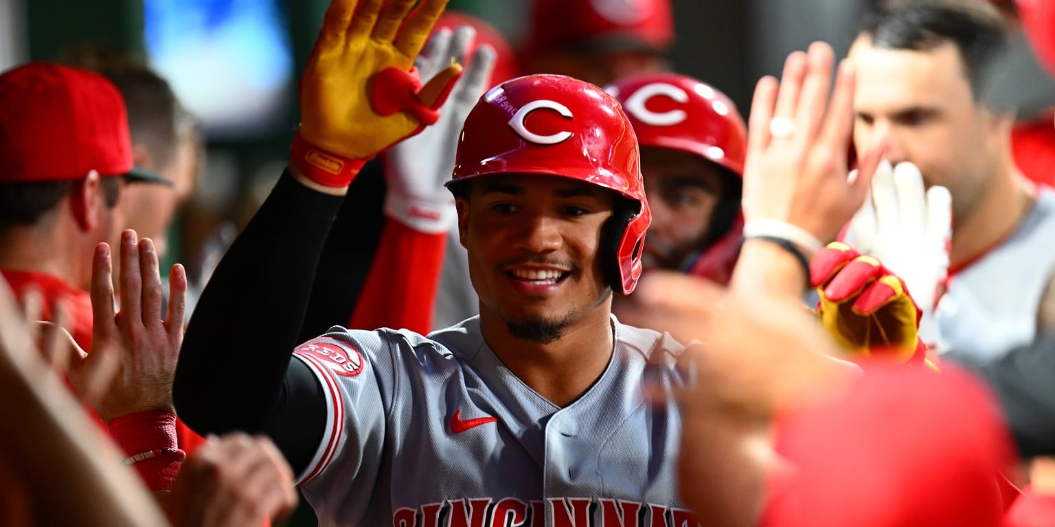Noelvi Marte’s pinch-hit homer lifts Reds over Pirates after Paul Skenes exits