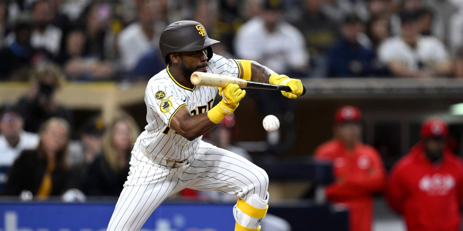 Padres turn bunting into momentum, rally past Reds 6-2 at Petco Park