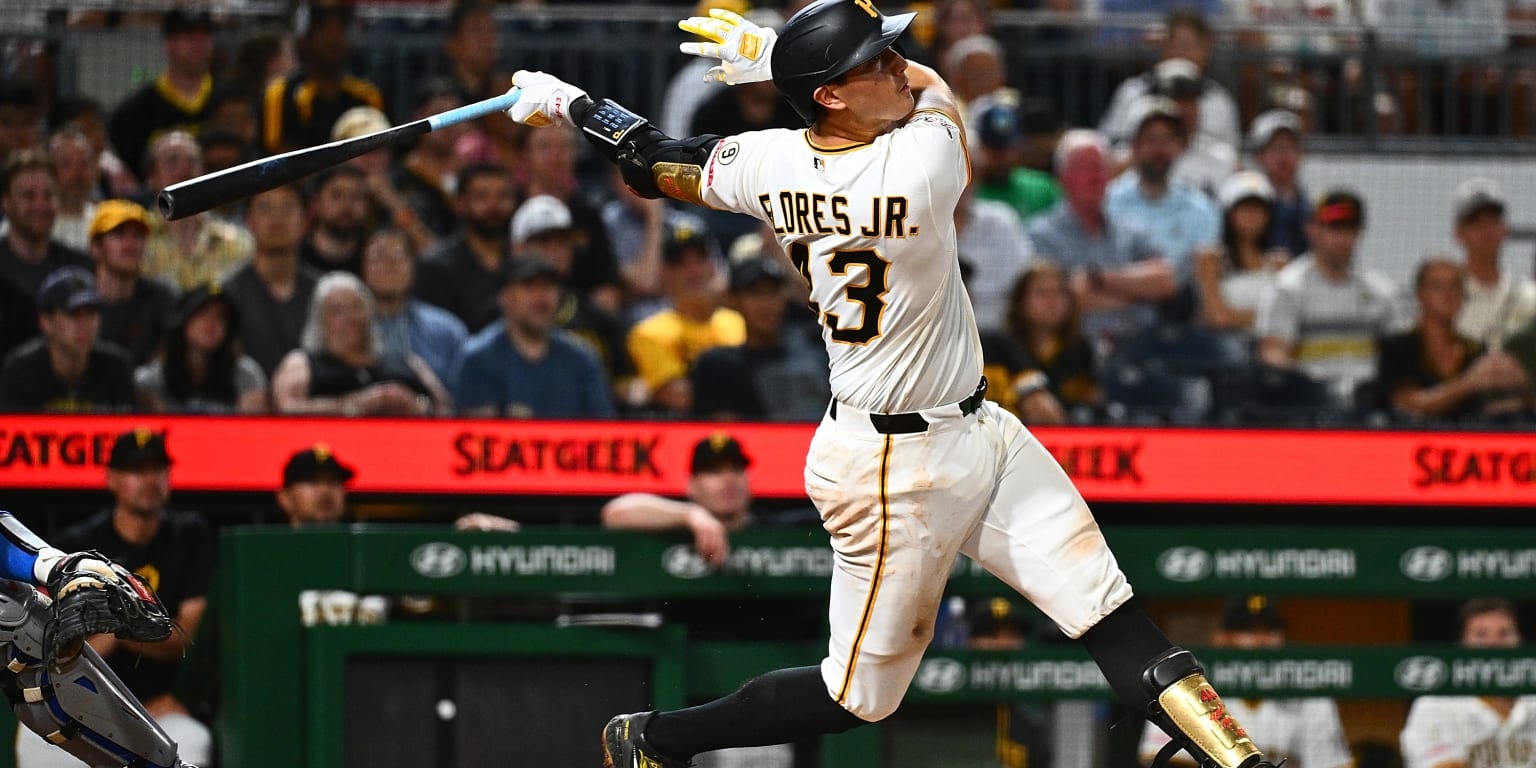 Rafael Flores Jr. belts first MLB home run, giving Pirates a 4-run swing from the catcher’s spot
