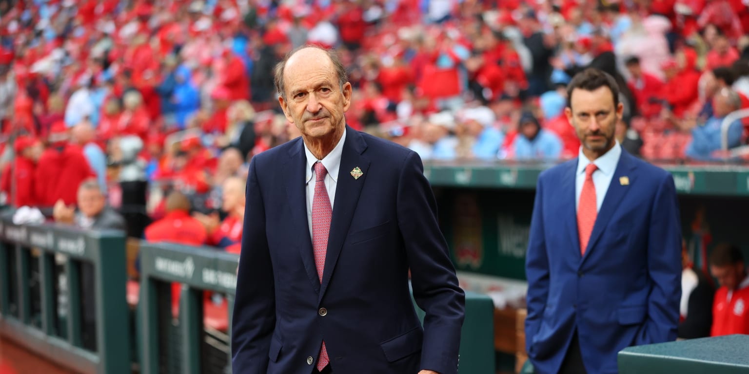 Cardinals leadership sets a goal-forward tone as CEO Bill DeWitt III discusses “ambitious” expectations