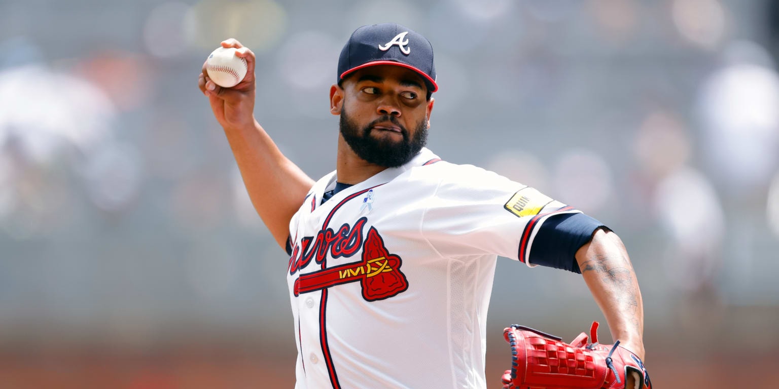 López returns to Braves rotation as Atlanta adds veteran late-inning arms