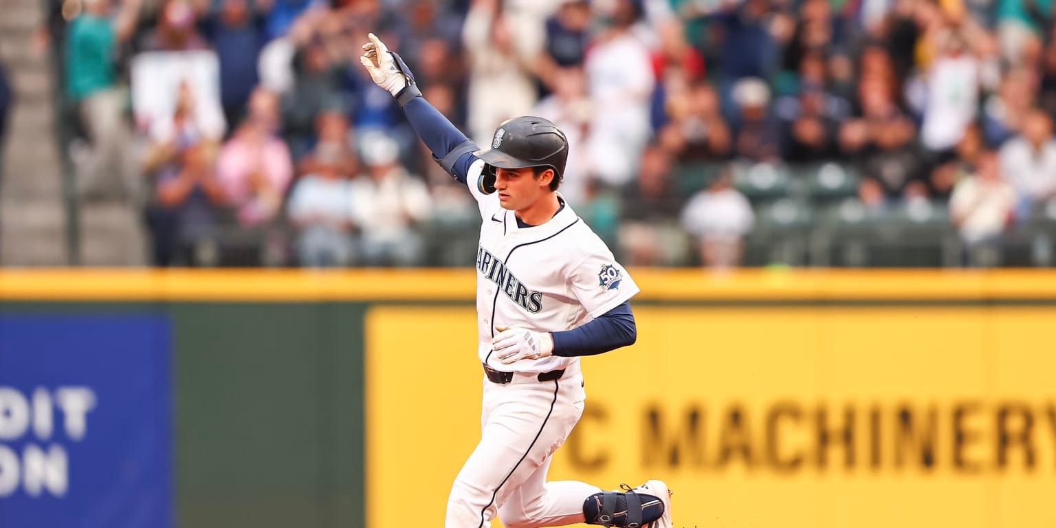 Cole Young’s two homers and George Kirby’s eight-inning start lift Mariners to a comfortable win