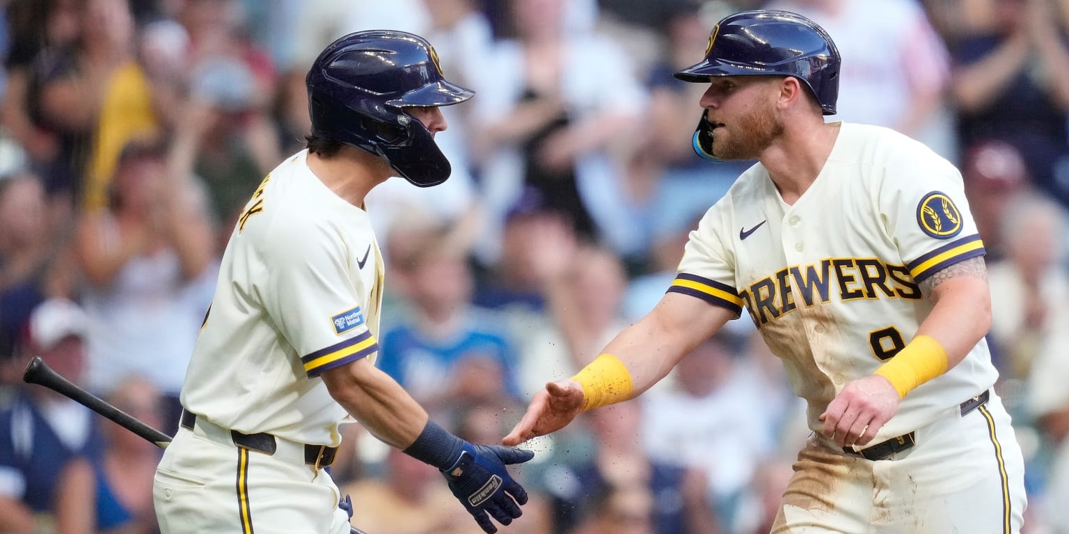 Brewers’ big inning breaks a skid as Pat Murphy pushes for steadier at-bats