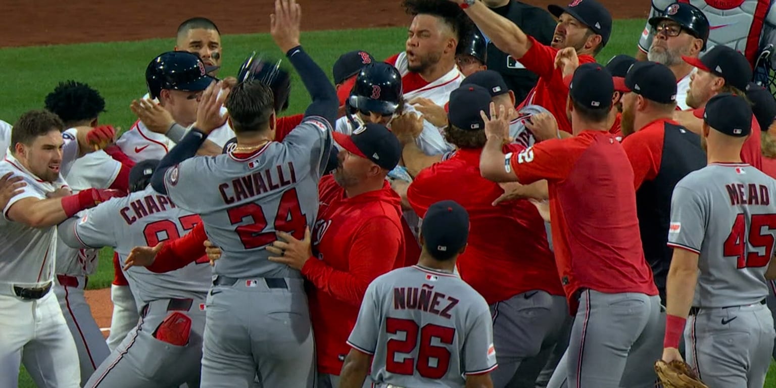 Red Sox bring Willson Contreras and Nate Eaton to lineup as suspension appeals continue