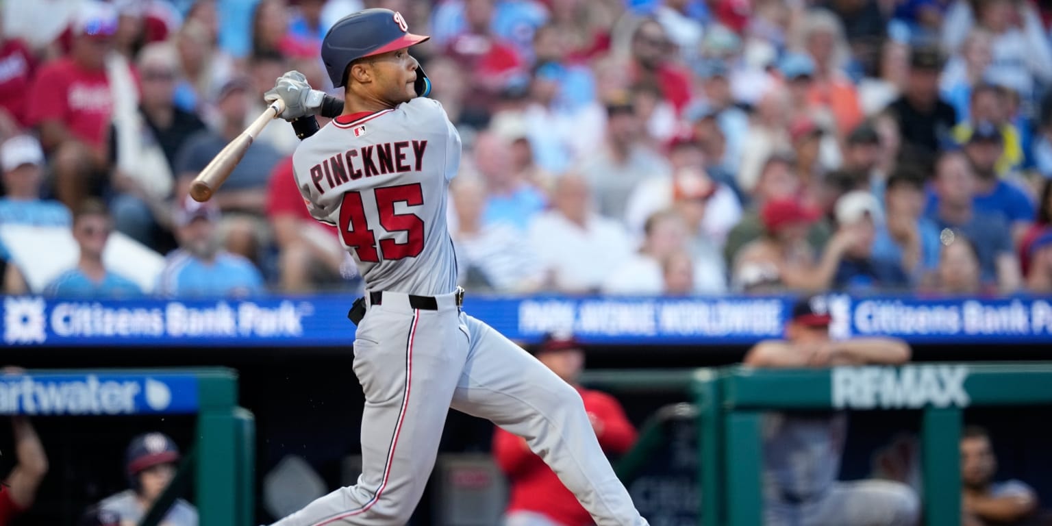 Andrew Pinckney goes deep for his first MLB hit, blasting a 400-foot homer off Cristopher Sanchez
