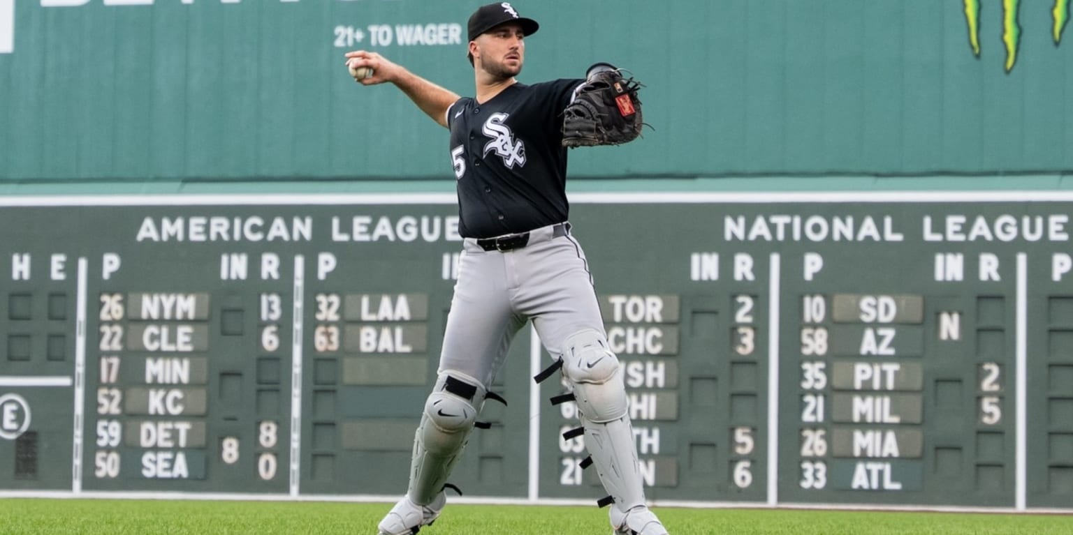 Joey Bart leaves Fenway with a left-hand fifth metacarpal fracture after 97.7 mph hit-by-pitch