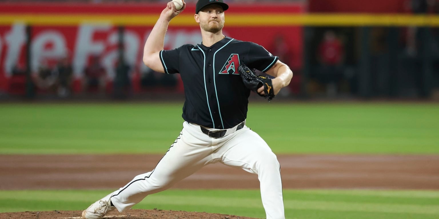 Soroka returns after IL stint, but Perdomo injury casts a shadow over Diamondbacks’ outing