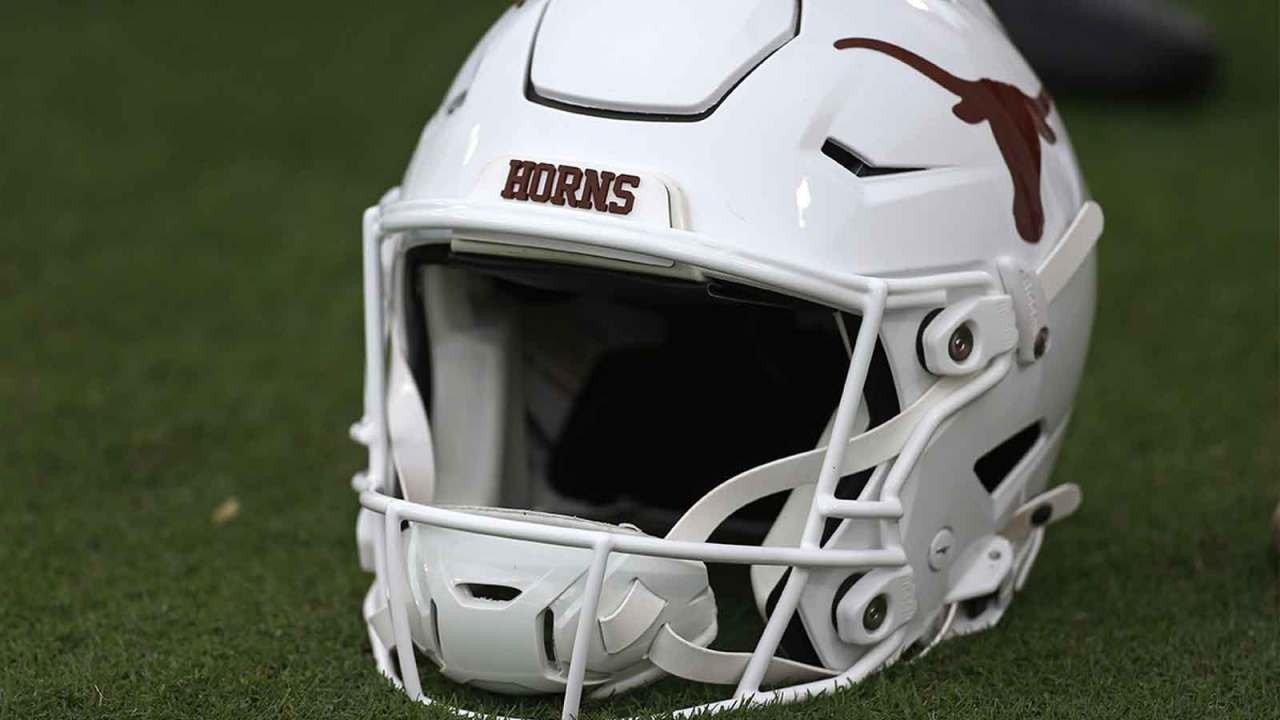 College GameDay preview: Texas-Oklahoma not expected to end in an upset, with defensive bite and QB similarities in focus