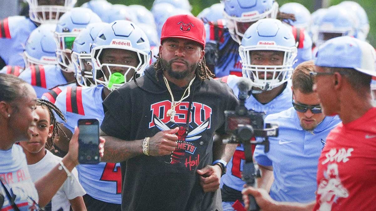 DeSean Jackson ends Delaware State QB competition, naming Ui Ale QB1 for season opener