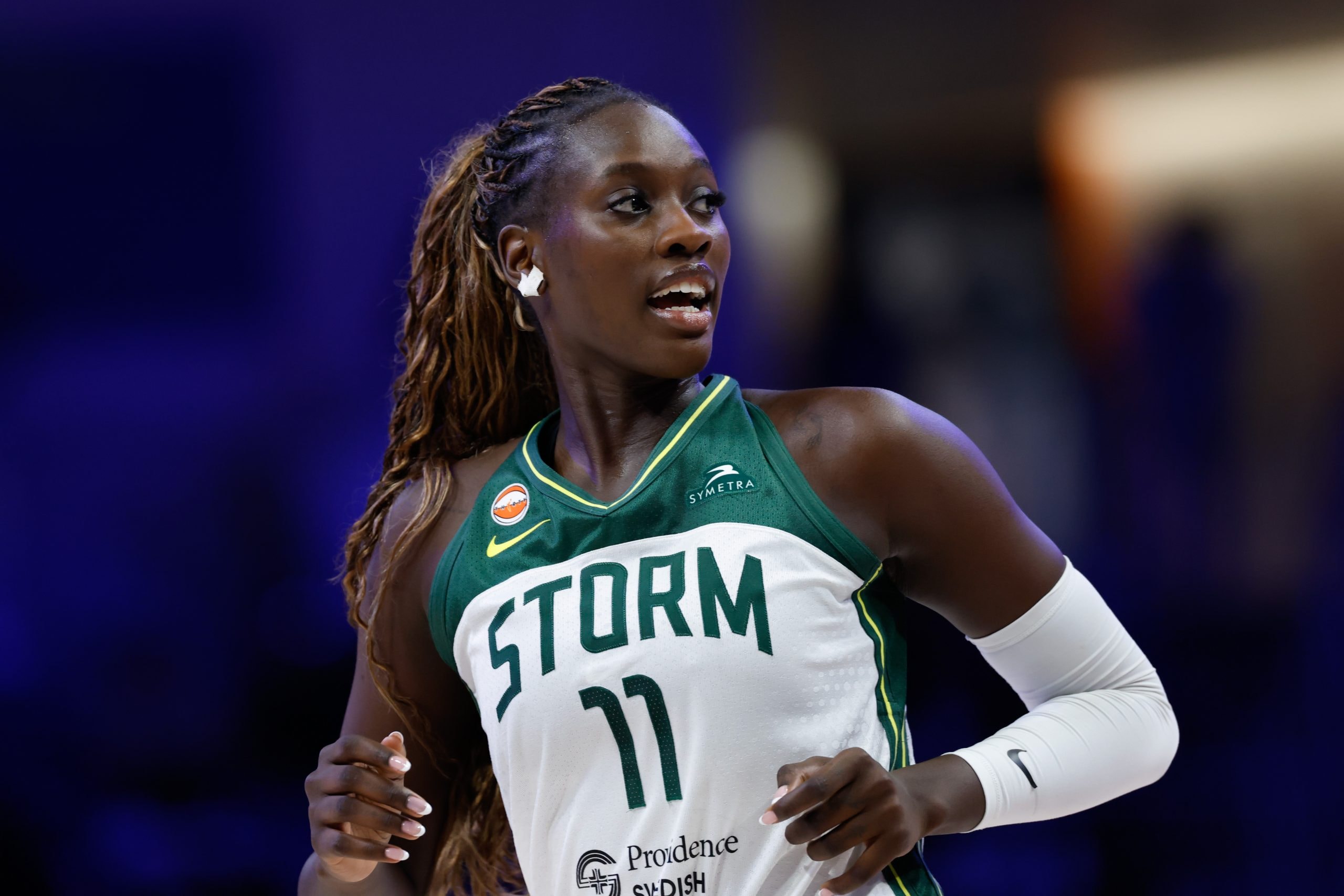 Storm temporarily suspend rookie Awa Fam, leaving fans confused about Seattle’s rotation and timeline