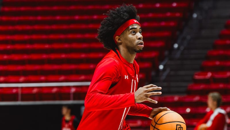 Utah basketball’s exhibition opener at UNLV ends with 79-69 win and a first-half cushion