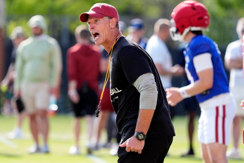 Brent Venables agrees to new contract extension to remain Oklahoma head coach through 2032