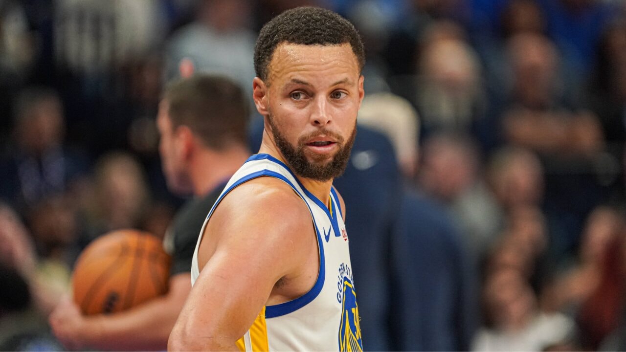 Warriors officially sign Dalen Terry, adding another rotation option days after fans spotted him with Stephen Curry in San Francisco