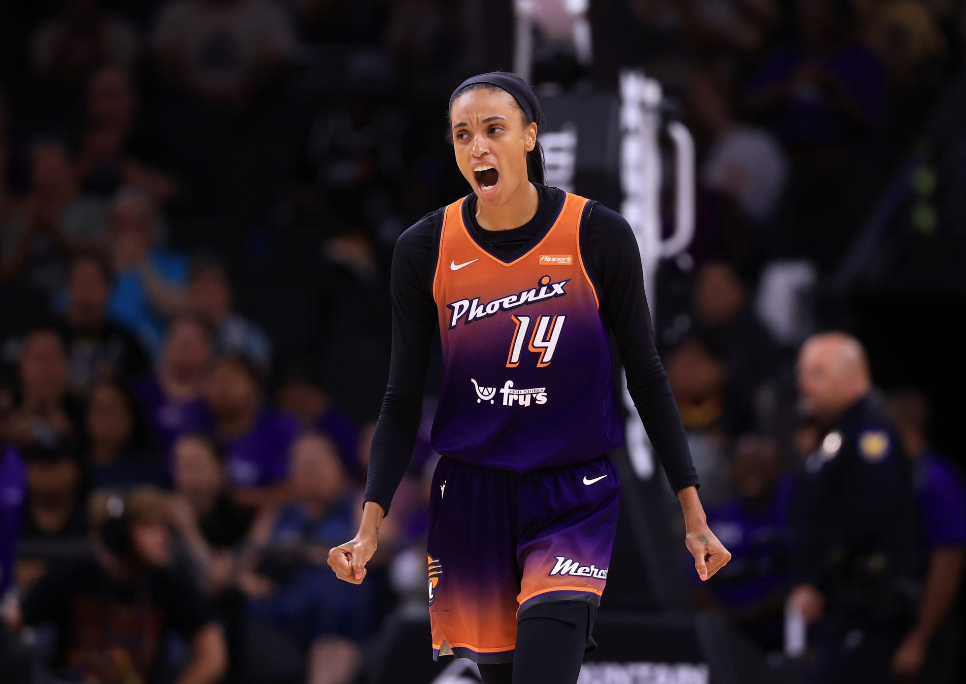 DeWanna Bonner joins Atlanta Dream in a contract buyout move shaped by “chase a title” timing