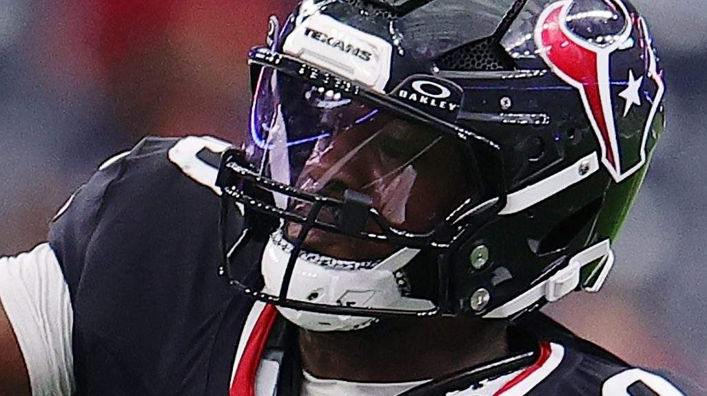 Texans provide a guarded update on defensive end Solomon Byrd as coach DeMeco Ryans monitors a growing “defensive end” concern