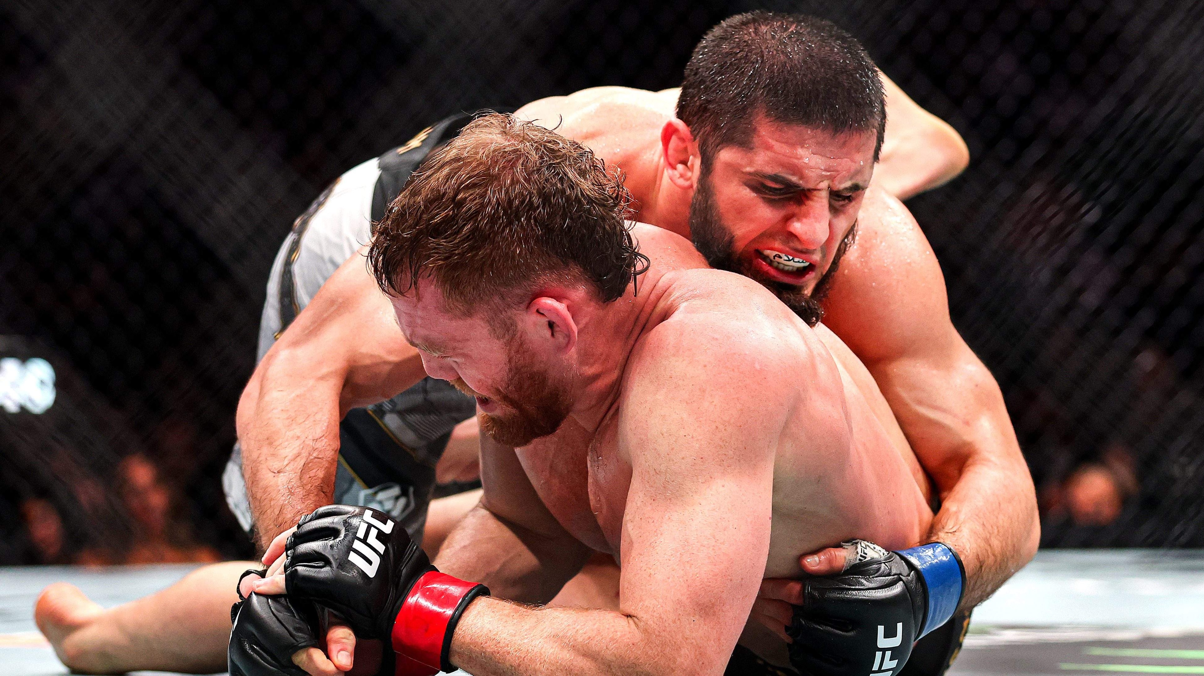 Joe Rogan points to welterweight puzzle in Islam Makhachev vs. Ian Machado Garry at UFC 330