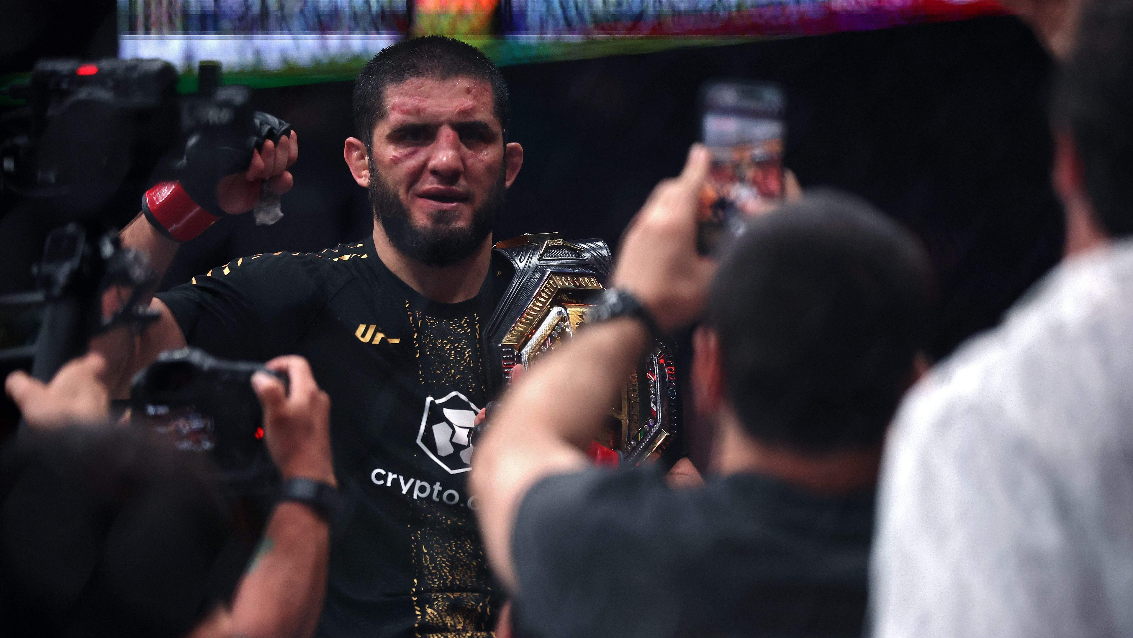 Dana White praises Islam Makhachev after he breaks UFC win-streak record at UFC 330