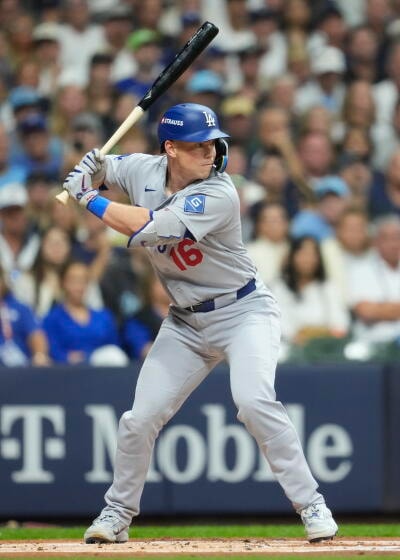 Dodgers won’t sit Will Smith, even as his postseason hitting struggles deepen