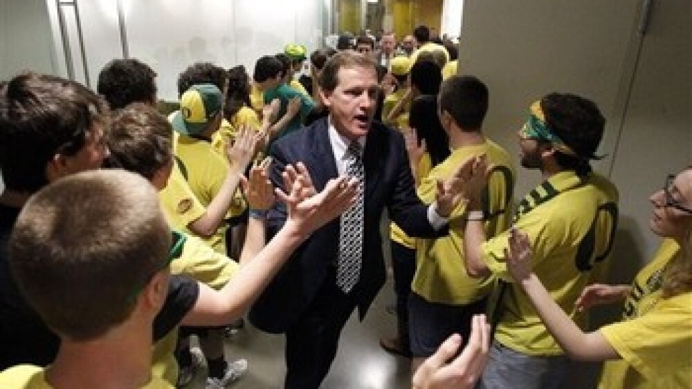 Dana Altman announces immediate retirement as Oregon men’s basketball coach