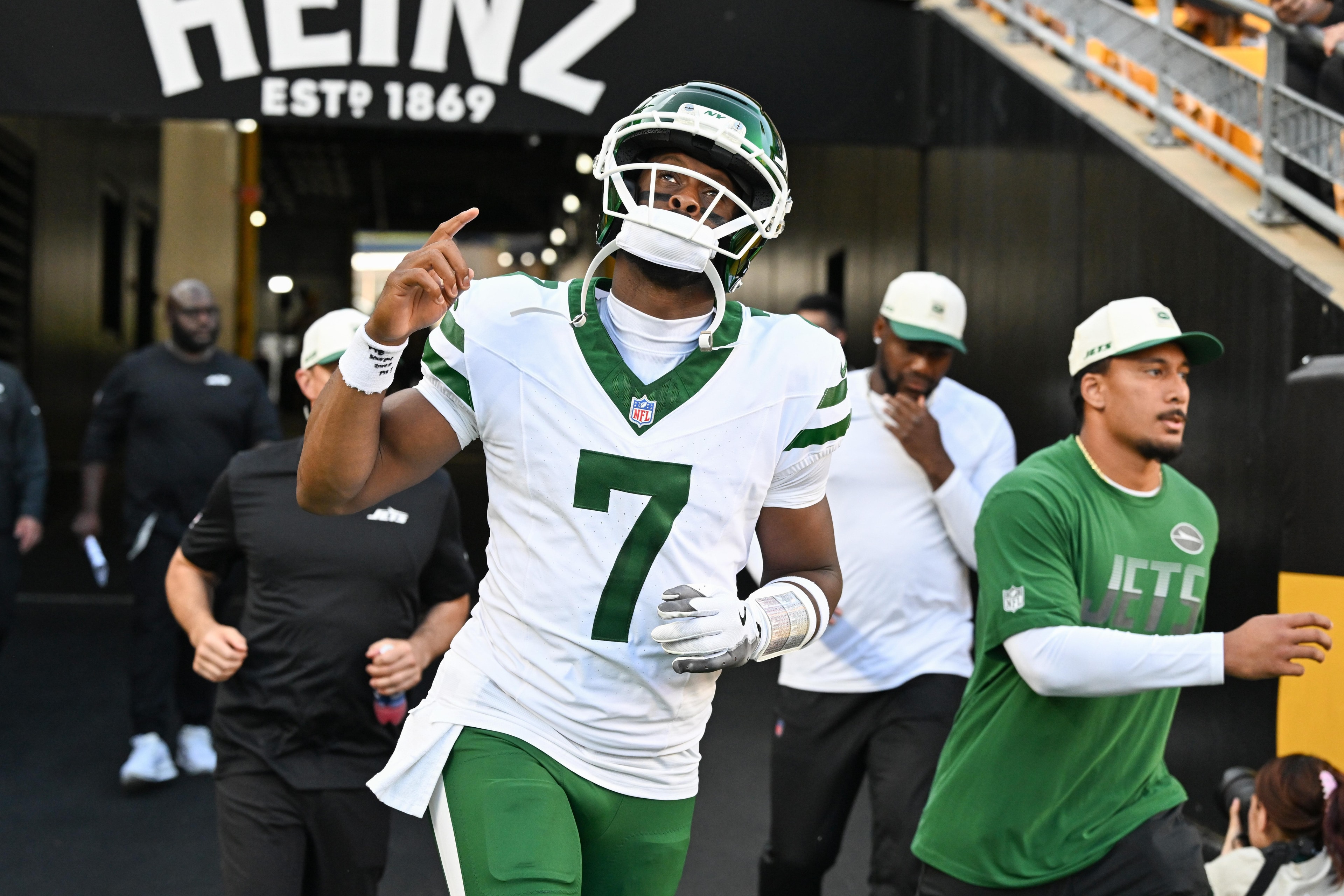 Geno Smith paces Jets past Steelers, 17-0, in a preseason shutout
