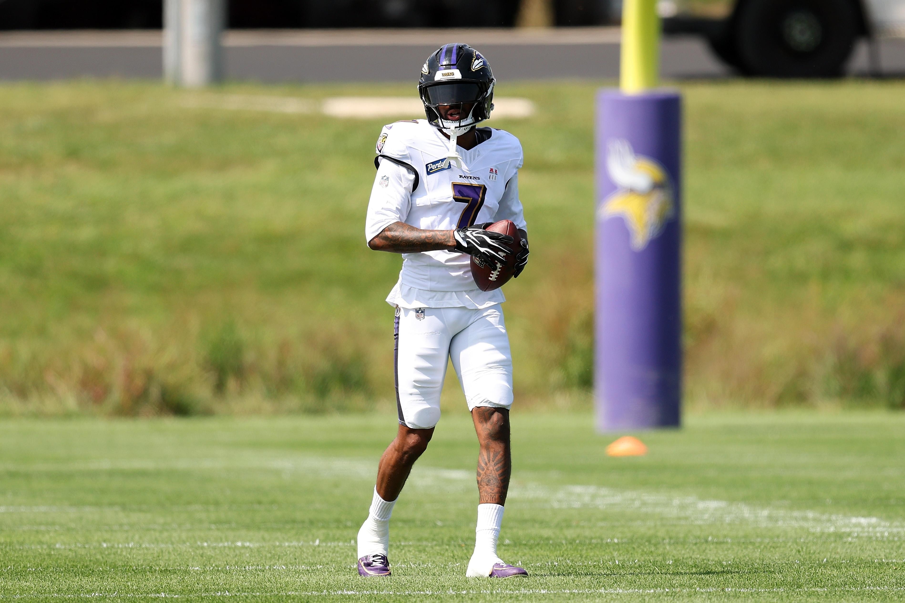Report says Texans explored trade for Ravens receiver Rashod Bateman as Baltimore weighs roster decisions