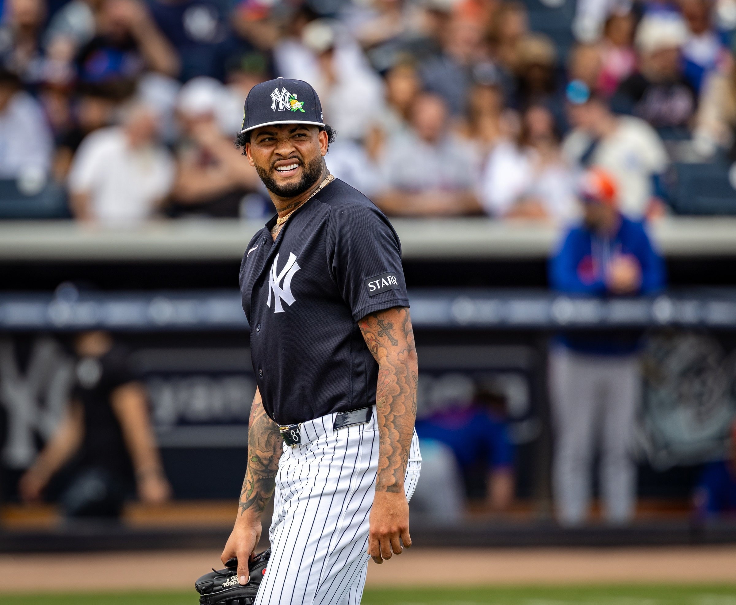 Yankees recall Luis Gil, option Yerry de los Santos in late-summer roster shuffle