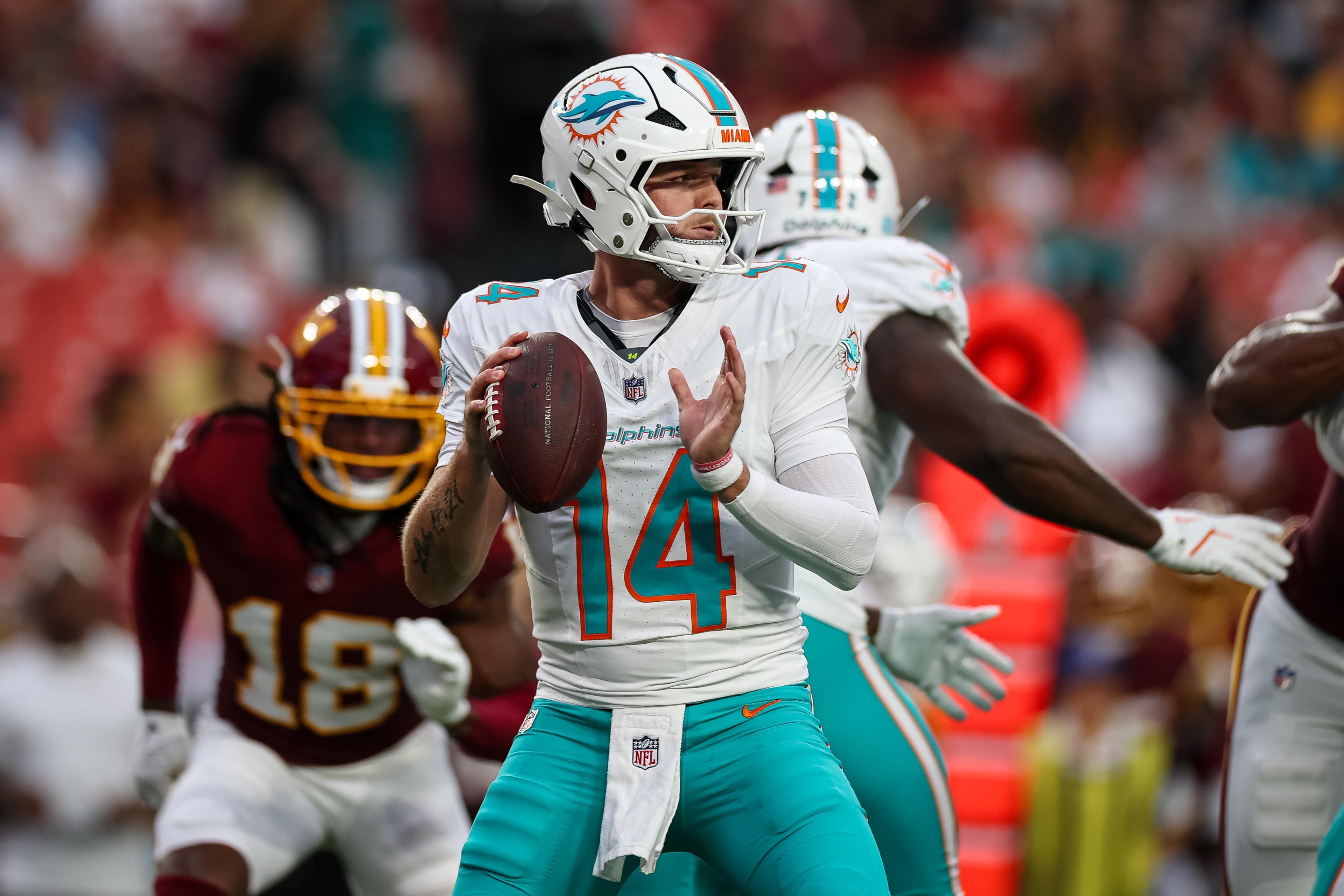 Jaguars acquire Dolphins QB Quinn Ewers, adding a developmental option with starting experience ahead of roster cuts