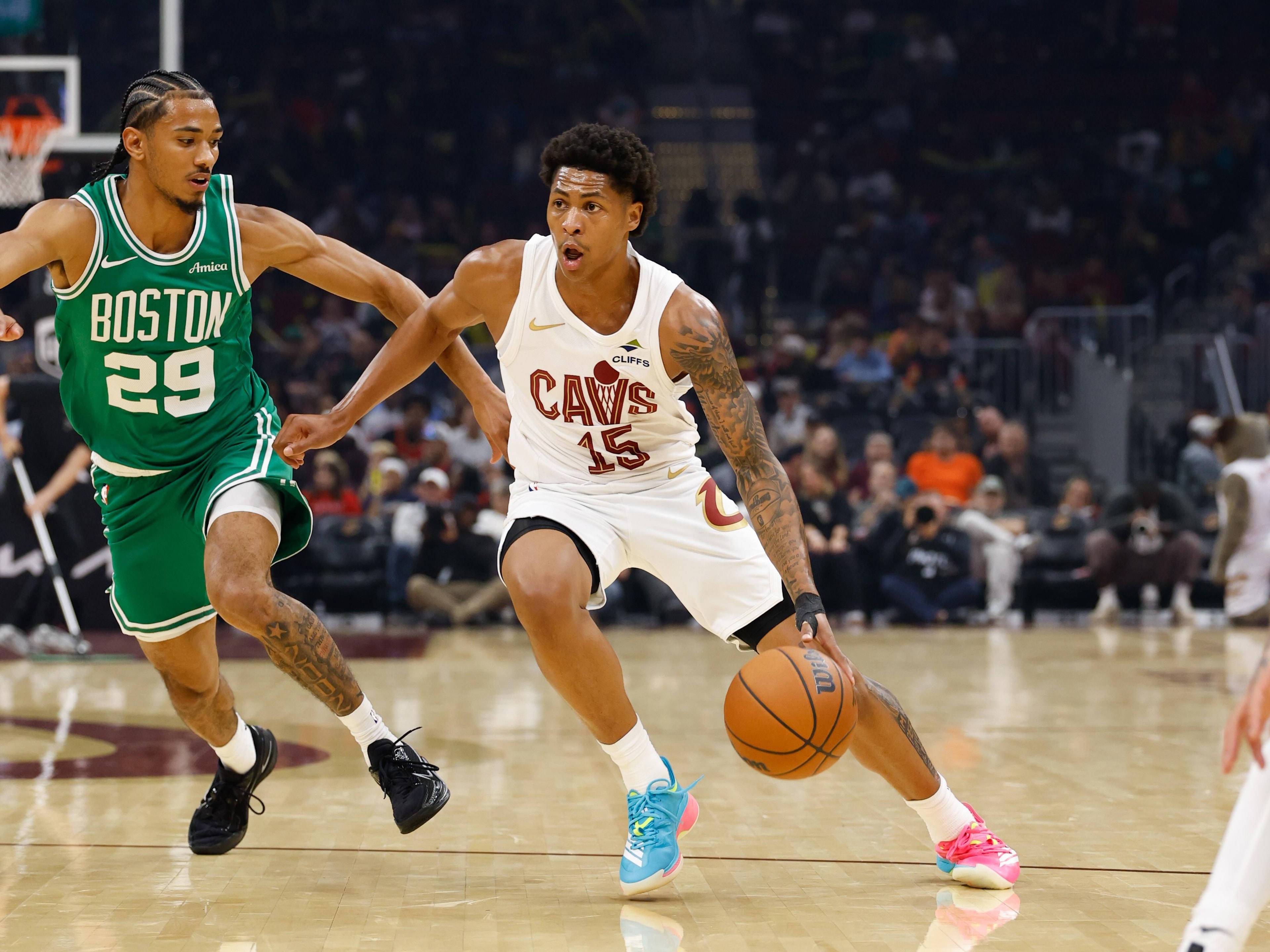 Celtics hold off Cavaliers in preseason opener, 124-113