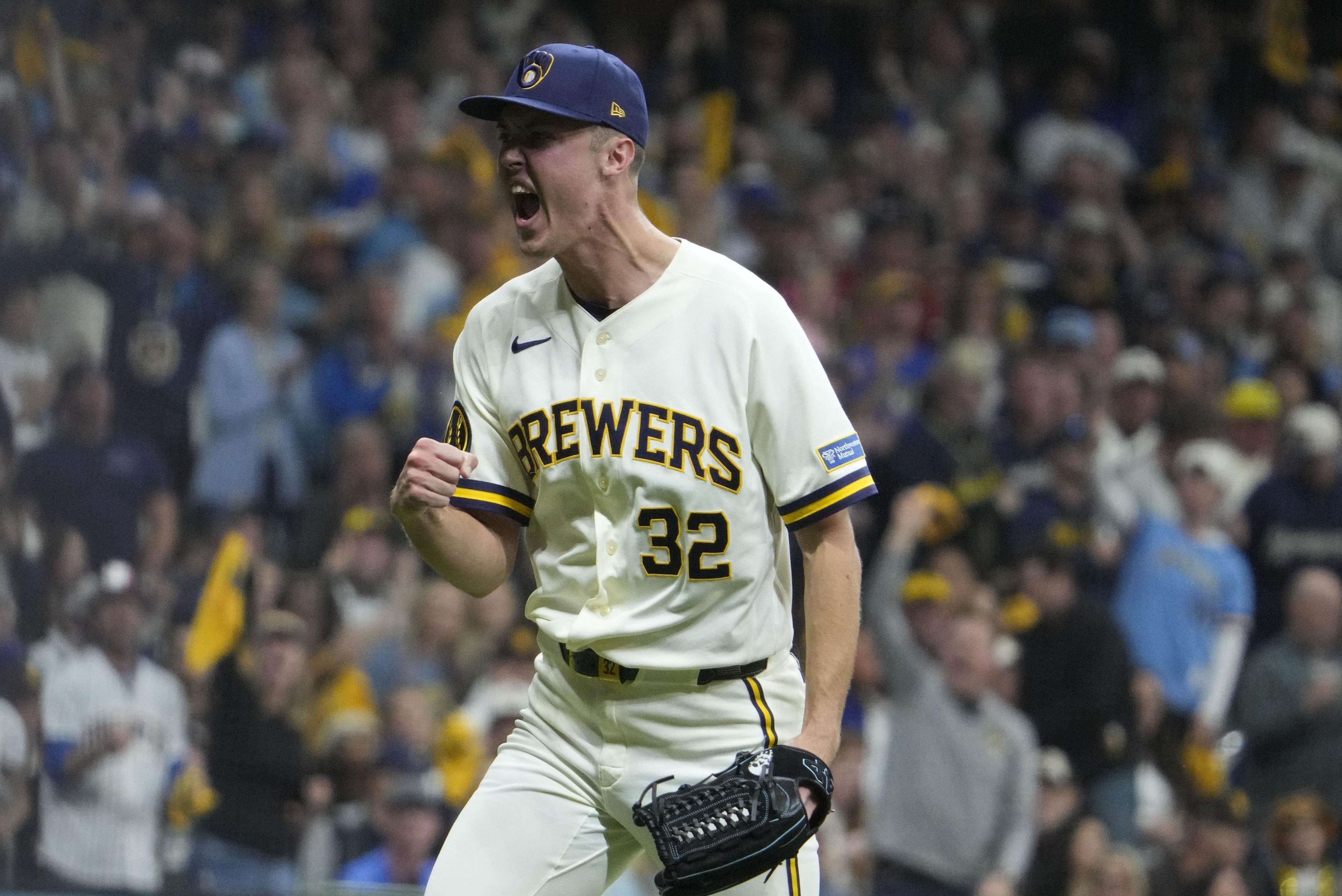 Yahoo Sports prediction points to Milwaukee vs. Tampa Bay World Series matchup