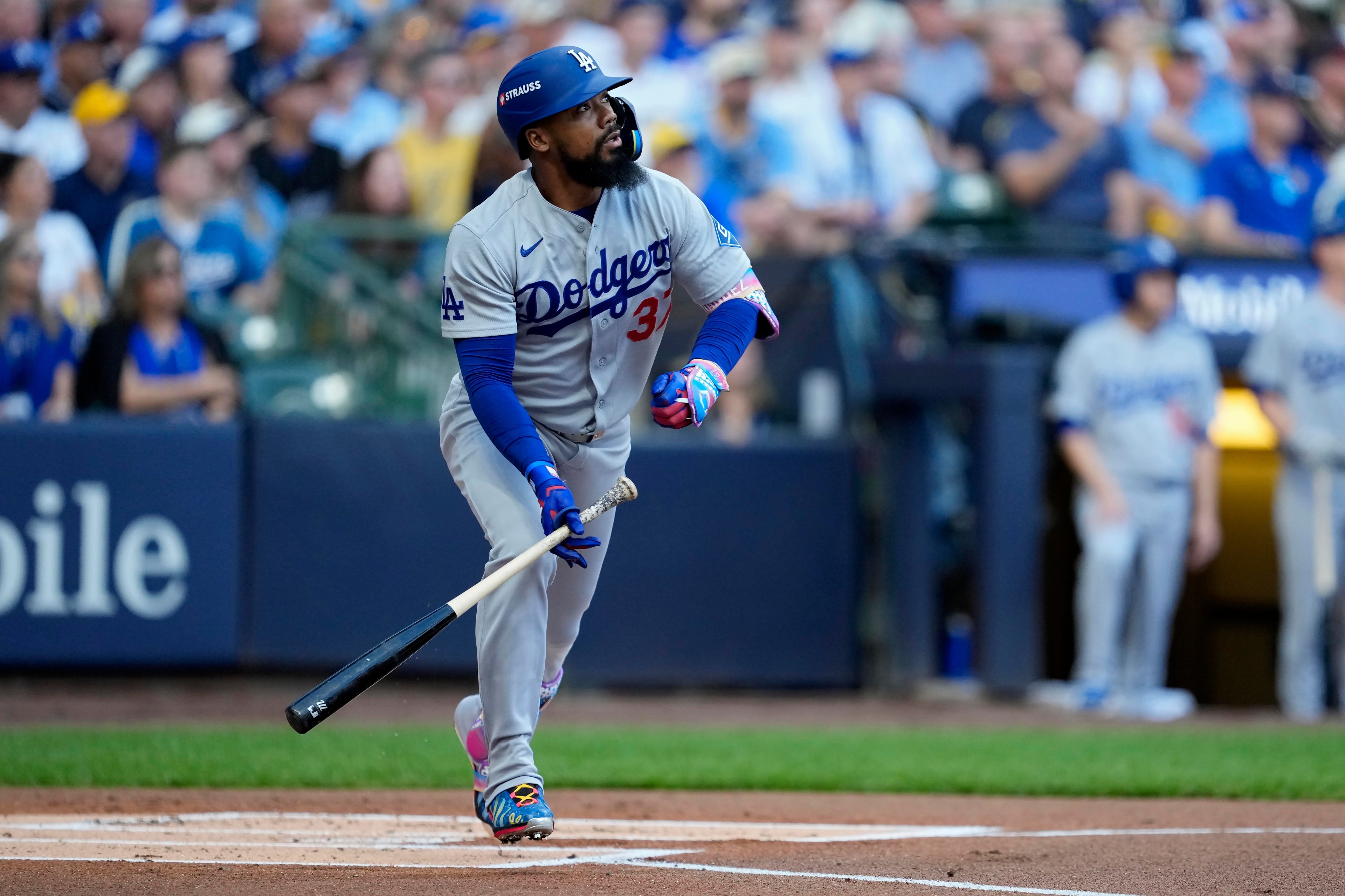 Dodgers drop Game 2 again as offense fails to cash in after early setbacks