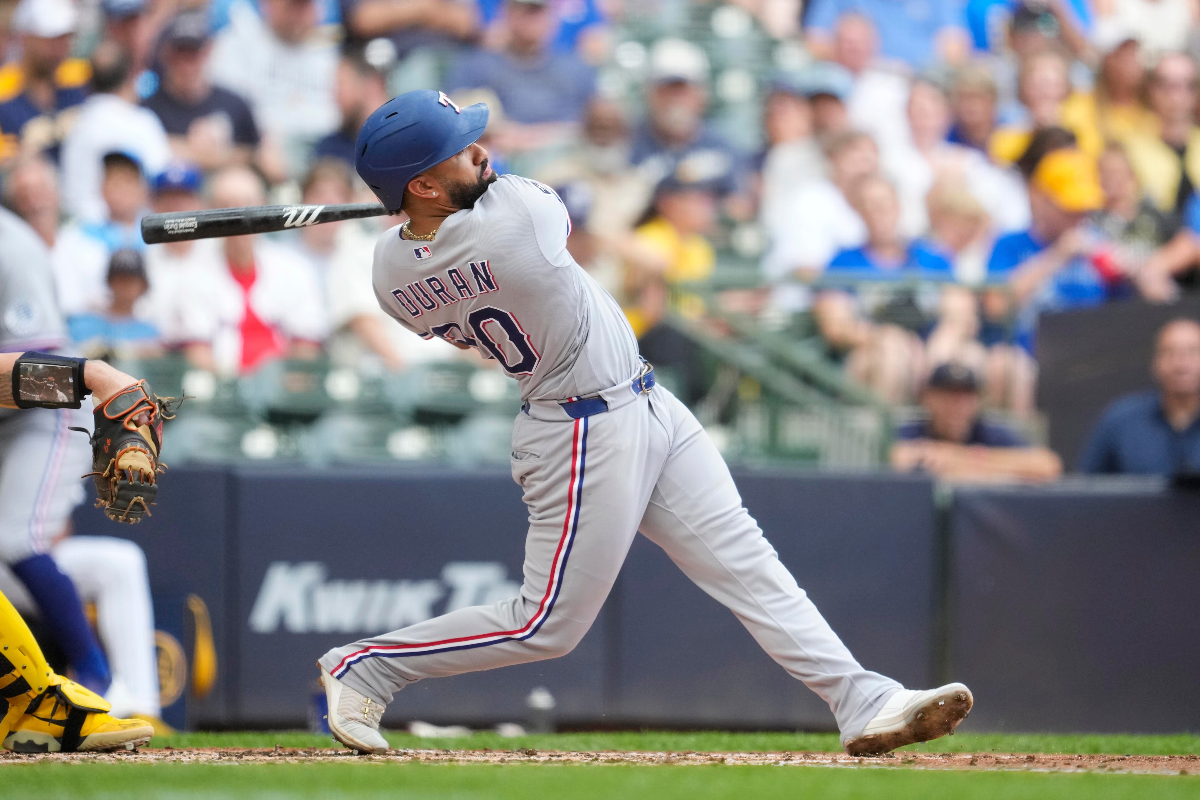 Ezequiel Duran powers Rangers to 7-4 finale win, stopping Brewers’ sweep attempt