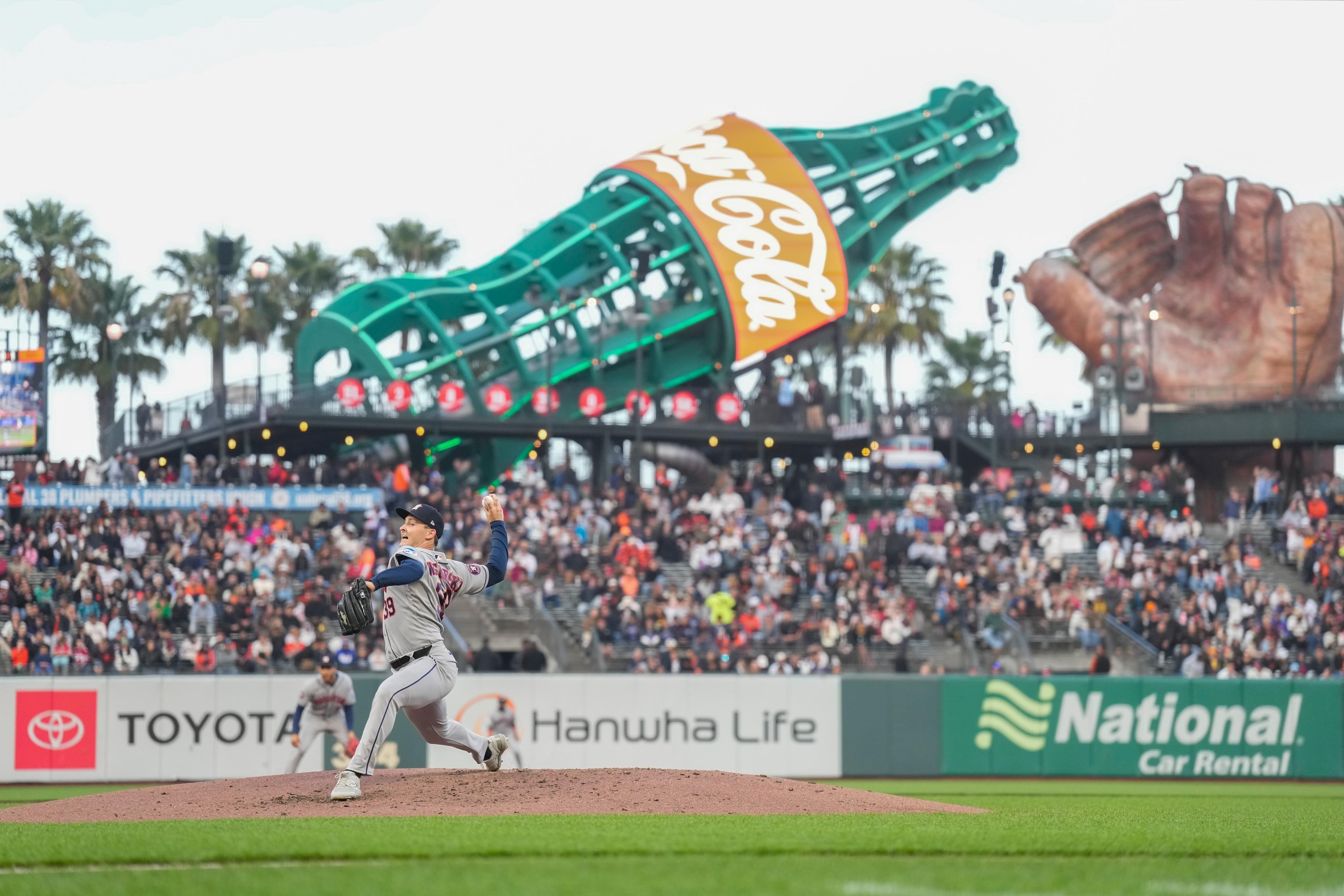 Giants Week Preview: Fans Put Spotlight on the Matchups That Matter