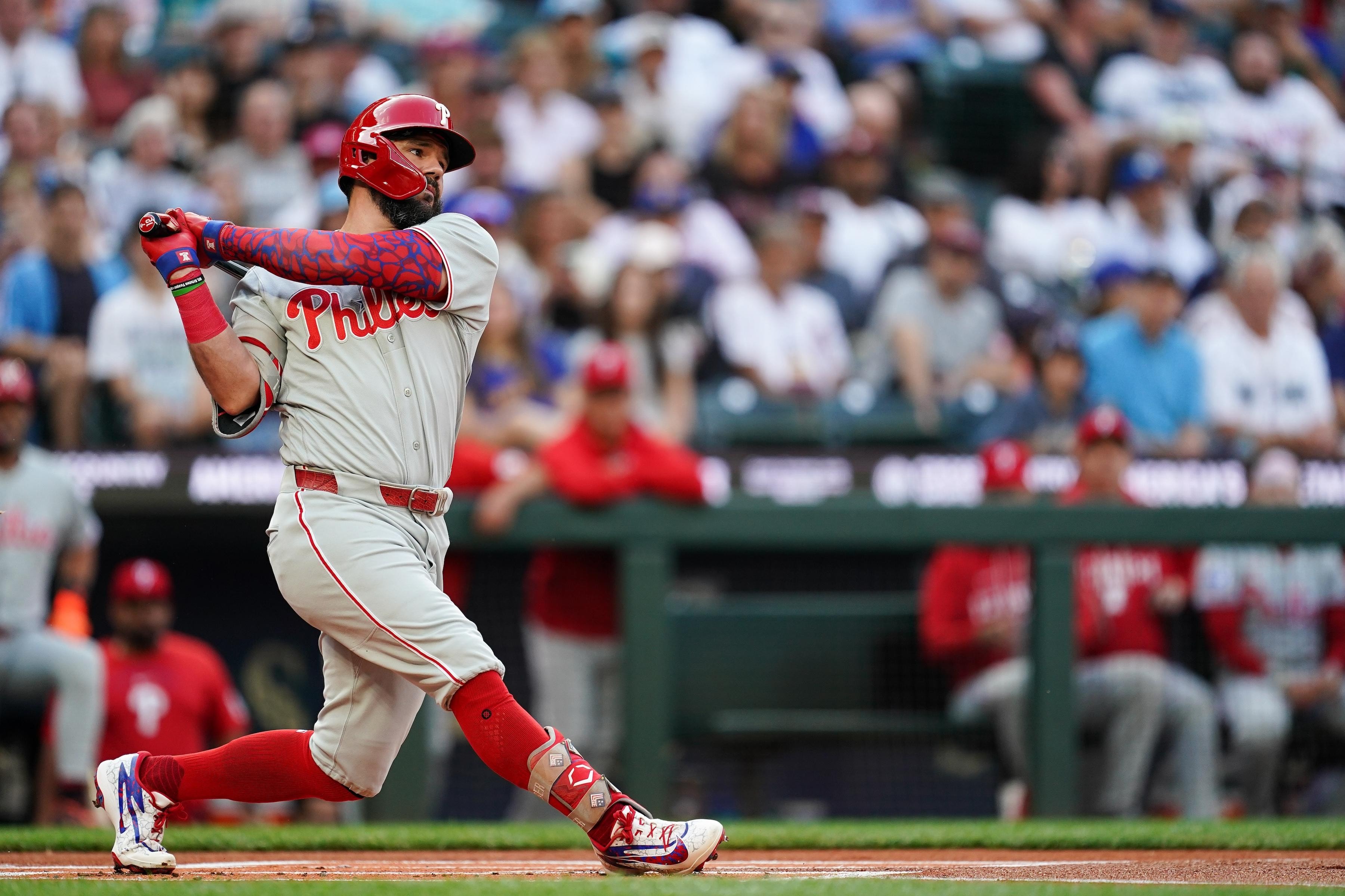 Phillies digest emotional Sunday, suffer letdown on cross-country swing as season narrows
