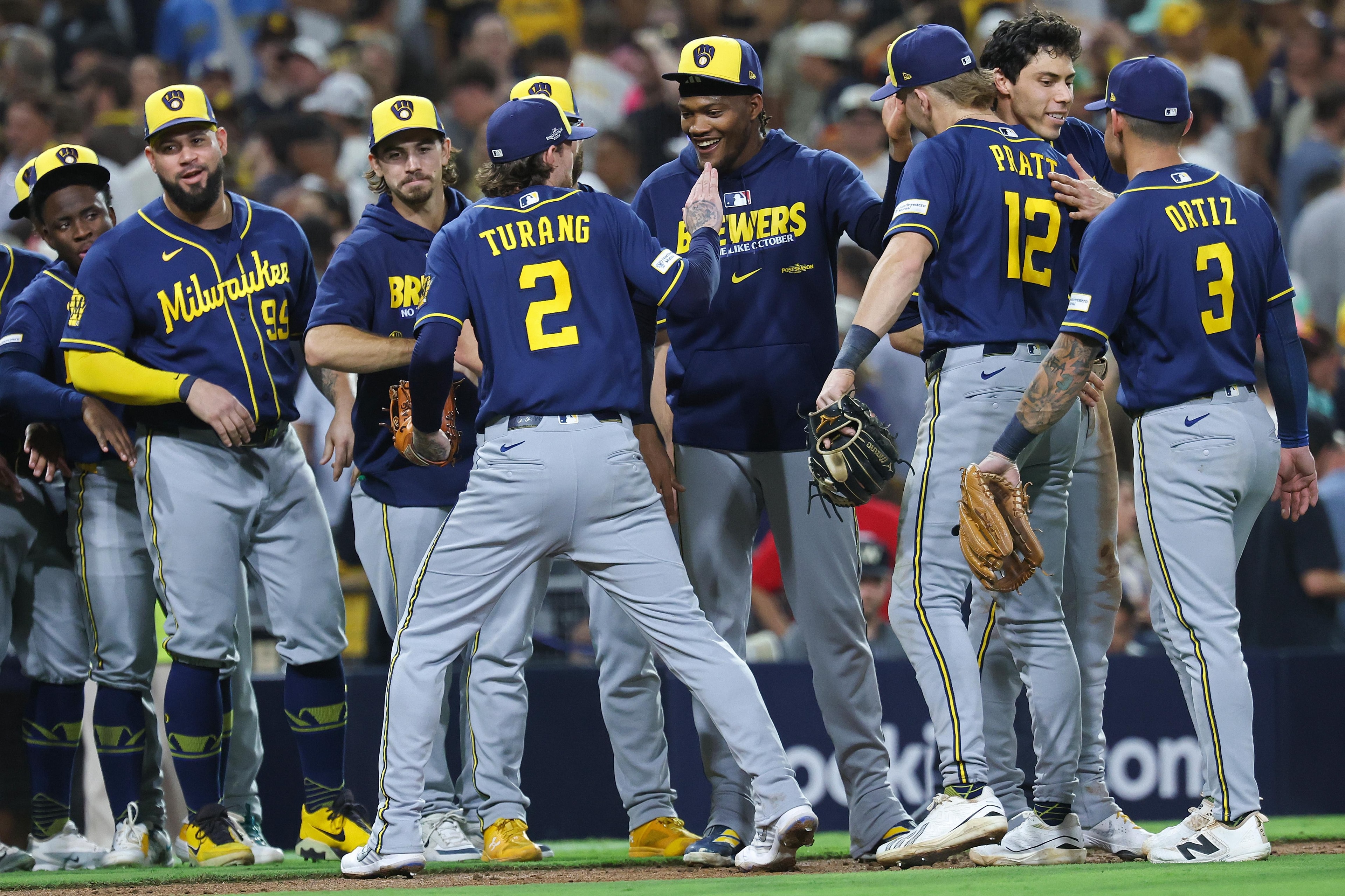Brewers’ Matt Arnold and the transaction record: a four-year test against the Royals’ front office