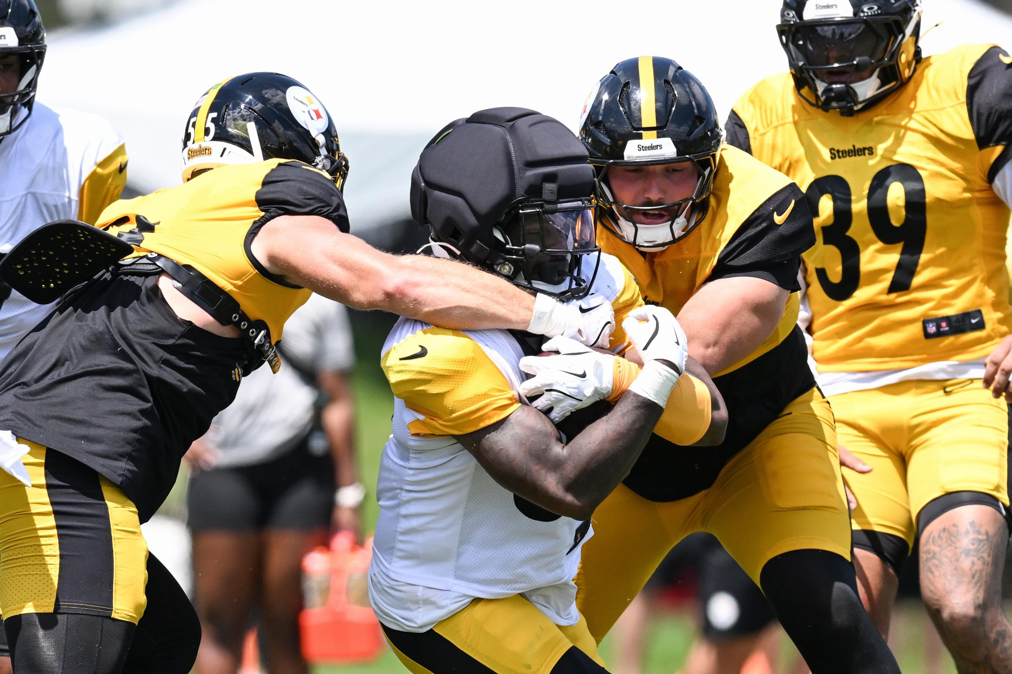 Steelers training camp turns physical again as practices ramp up after a Saturday tune-up