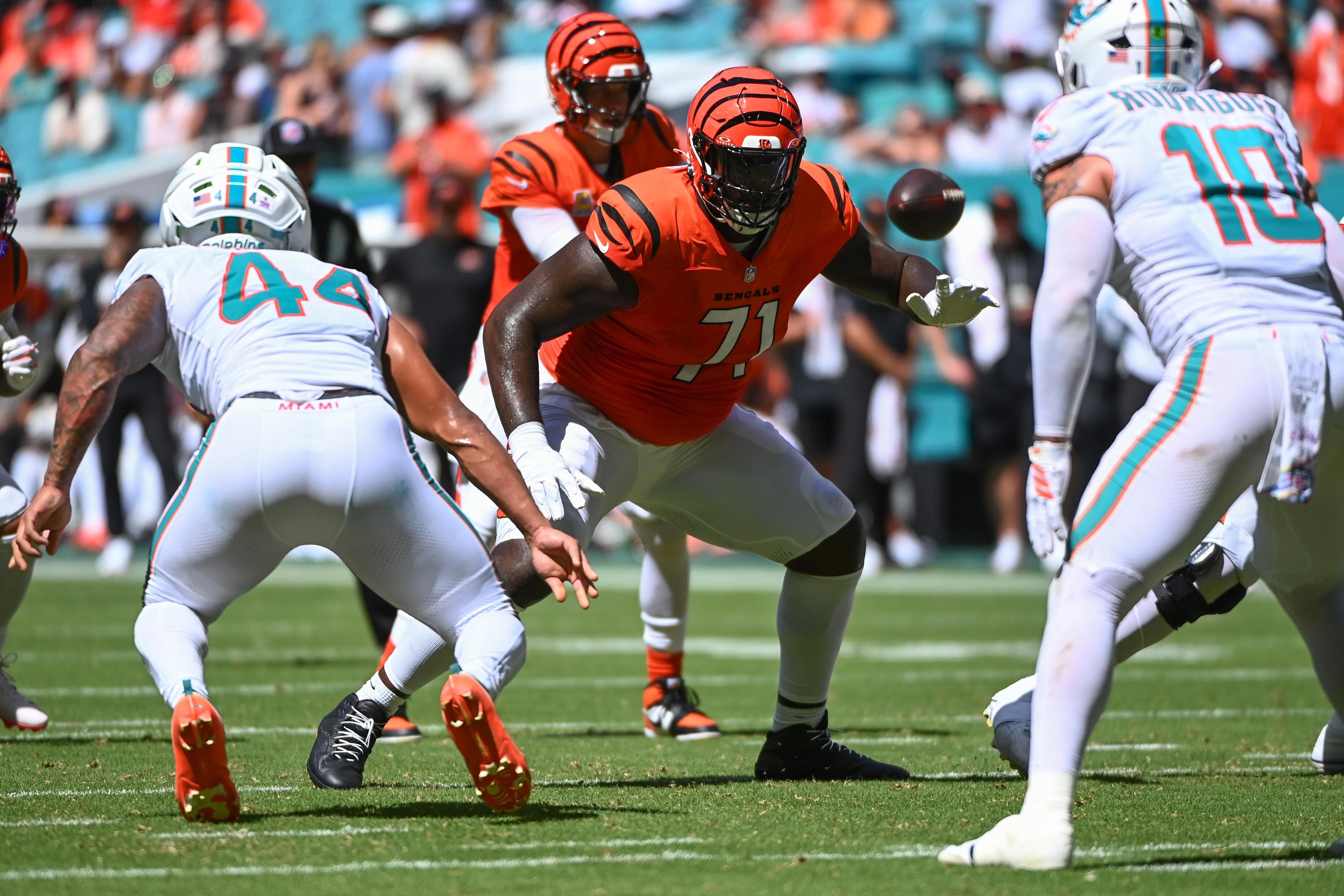 Amarius Mims’ cleats request becomes a small storyline for a big Bengals season