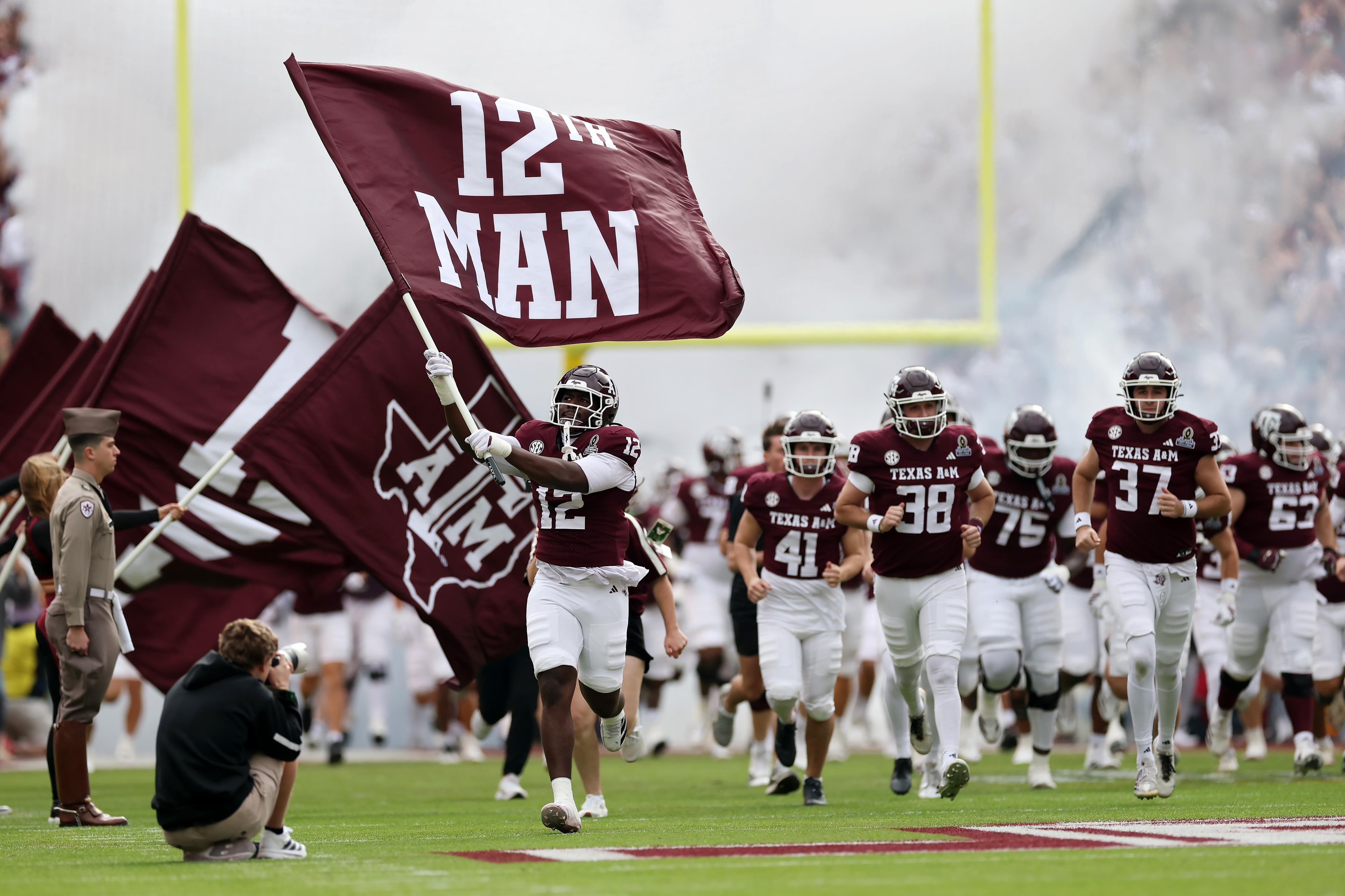 Texas A&M posts its first 2026 depth chart, setting early pecking order for Mike Elko’s roster