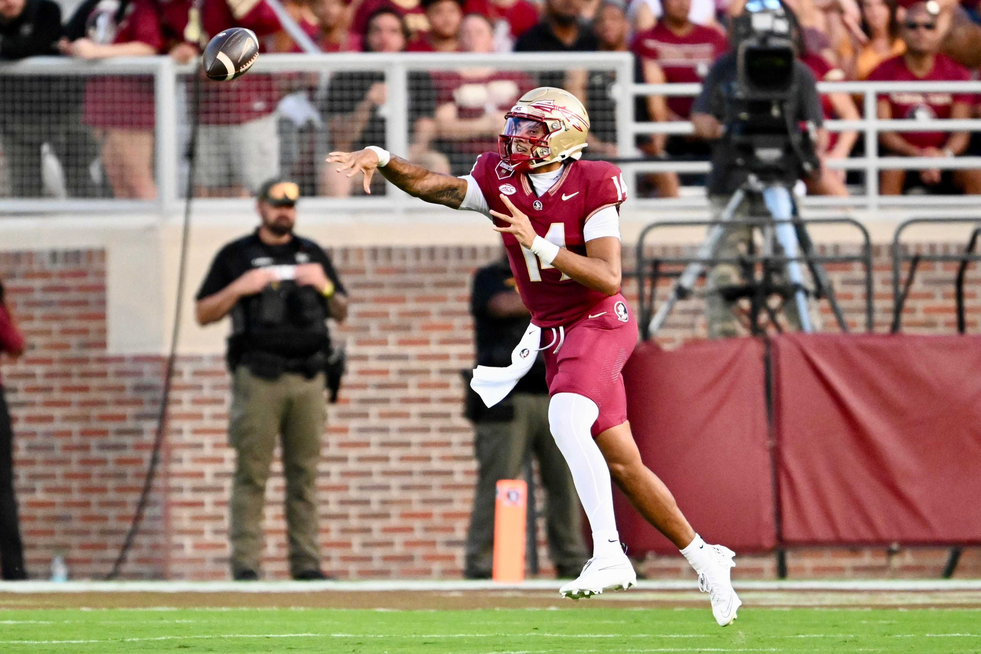 Florida State survives New Mexico State for 34-17 season-opening win, improves to 1-0