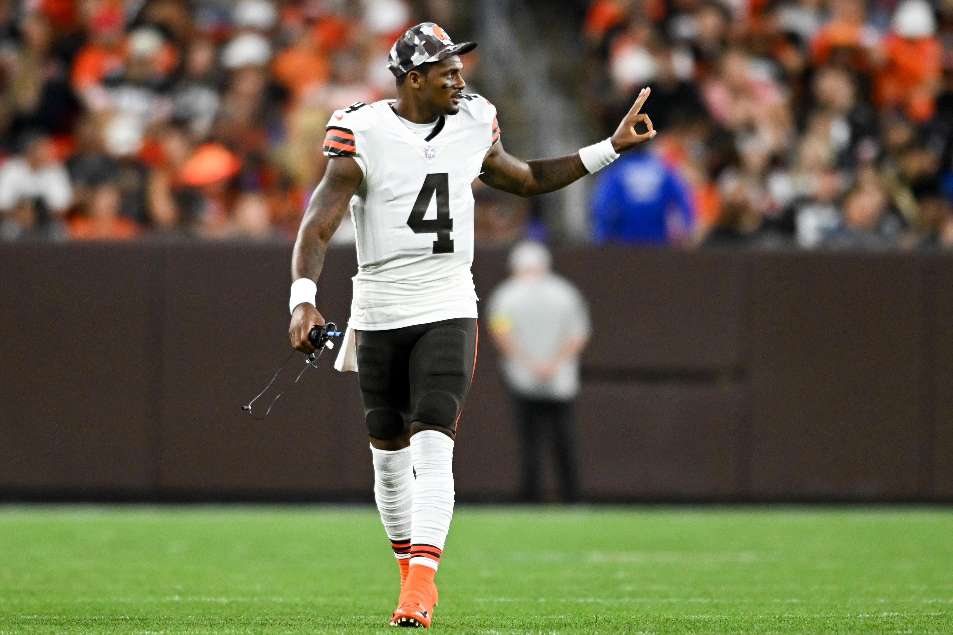 Browns-Bears preseason opener offers first look at Todd Monken era, with Deshaun Watson and Shedeur Sanders among the storylines