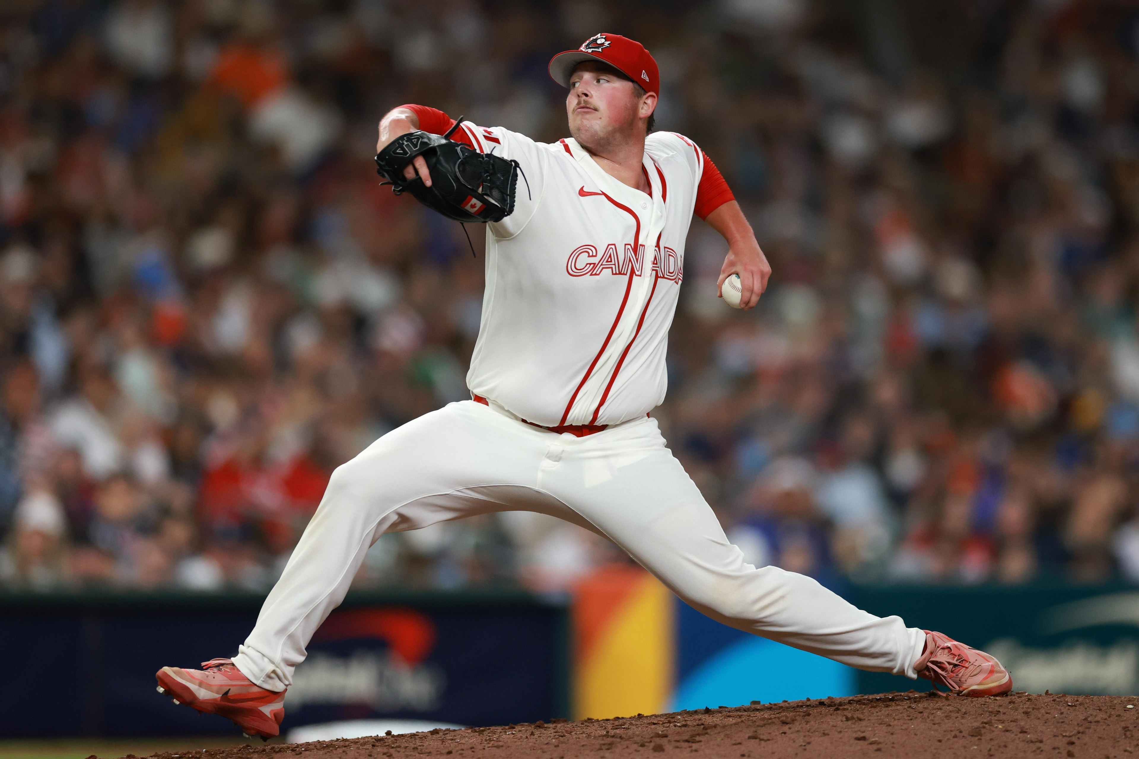 Giants plan another youth step with call-up of left-hander Matt Wilkinson