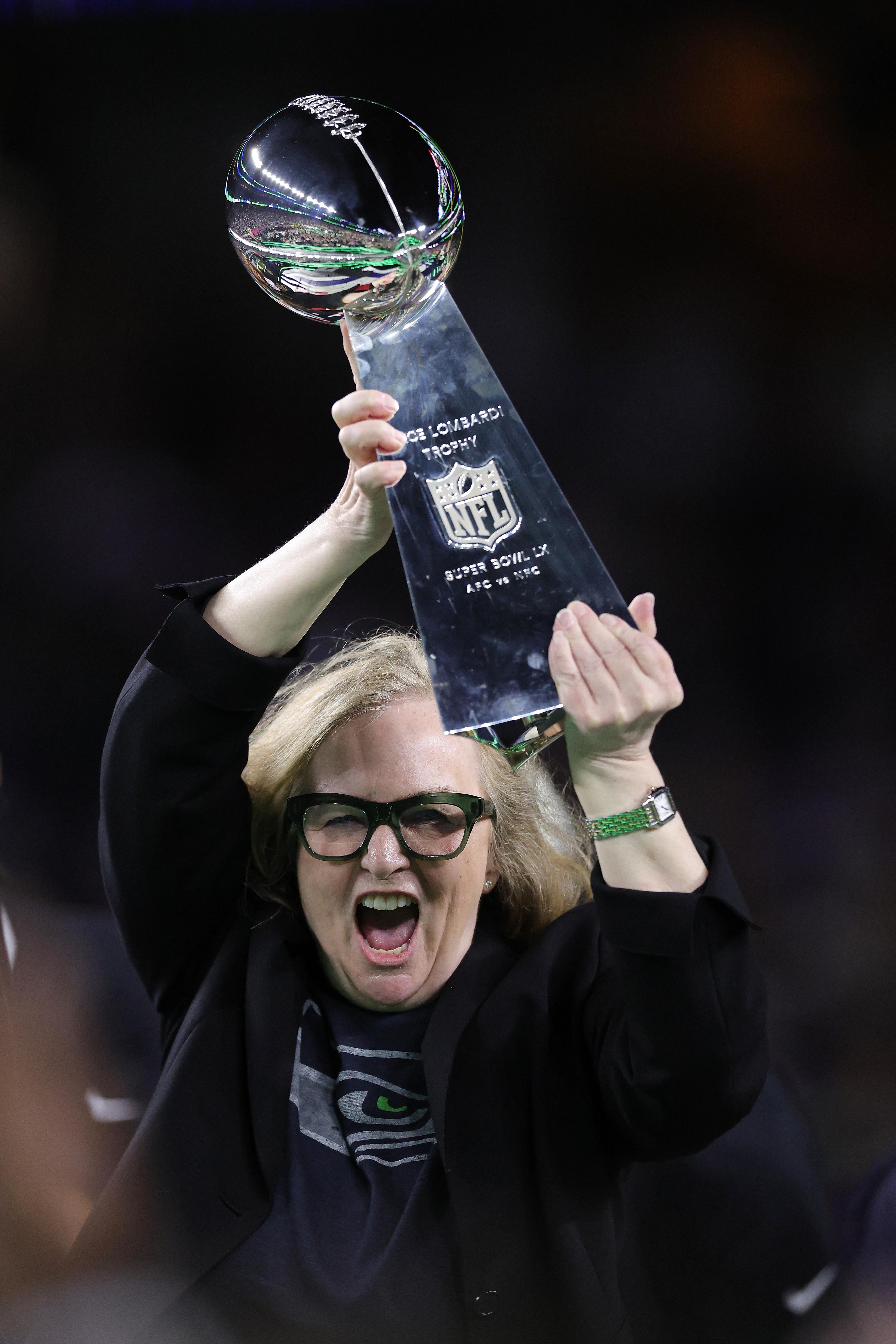 Seahawks sale edges closer to reality after committee approvals