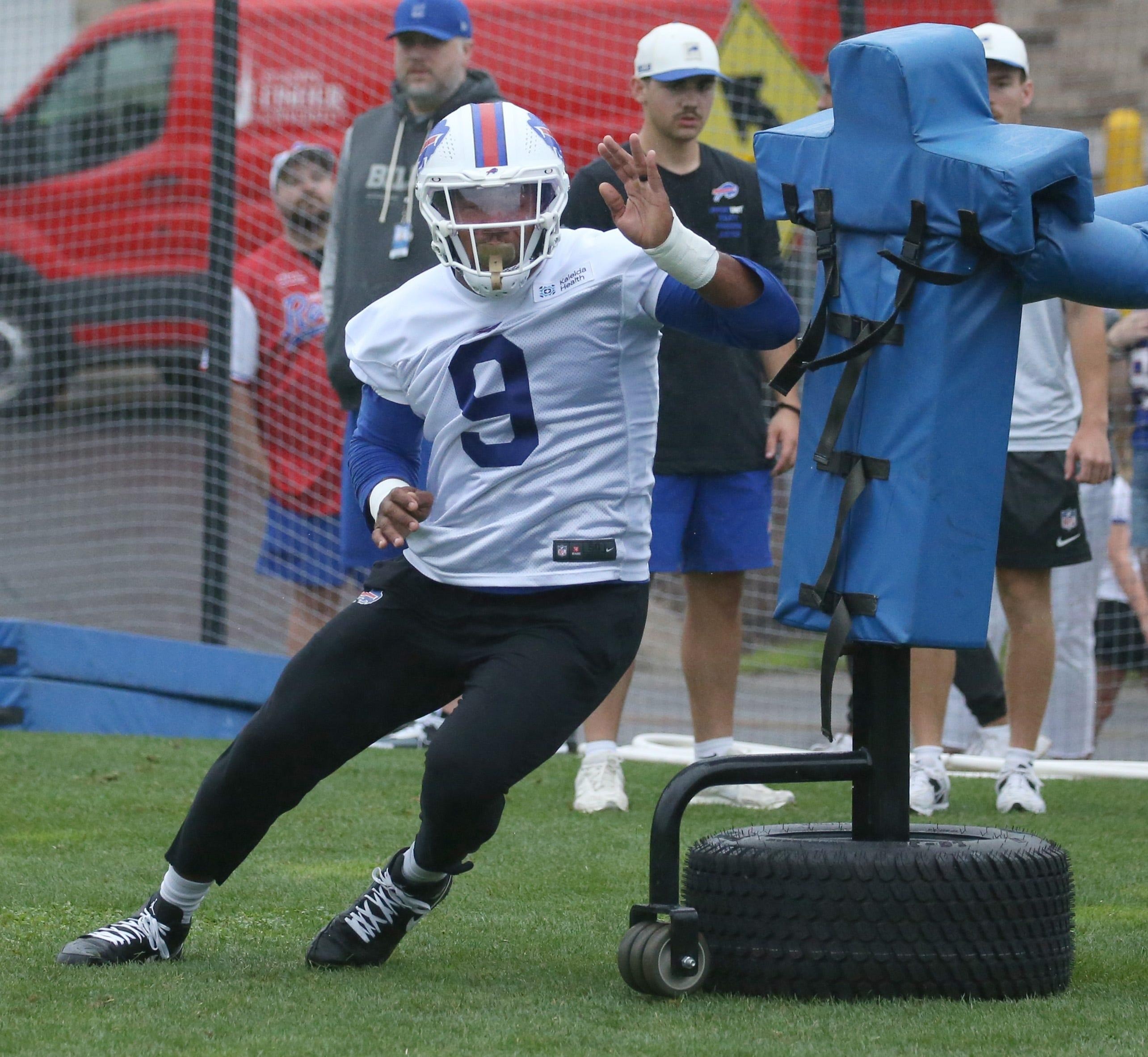 Bills GM Brandon Beane keeps betting on veteran pass rush, and Bradley Chubb is the latest test for Buffalo’s front