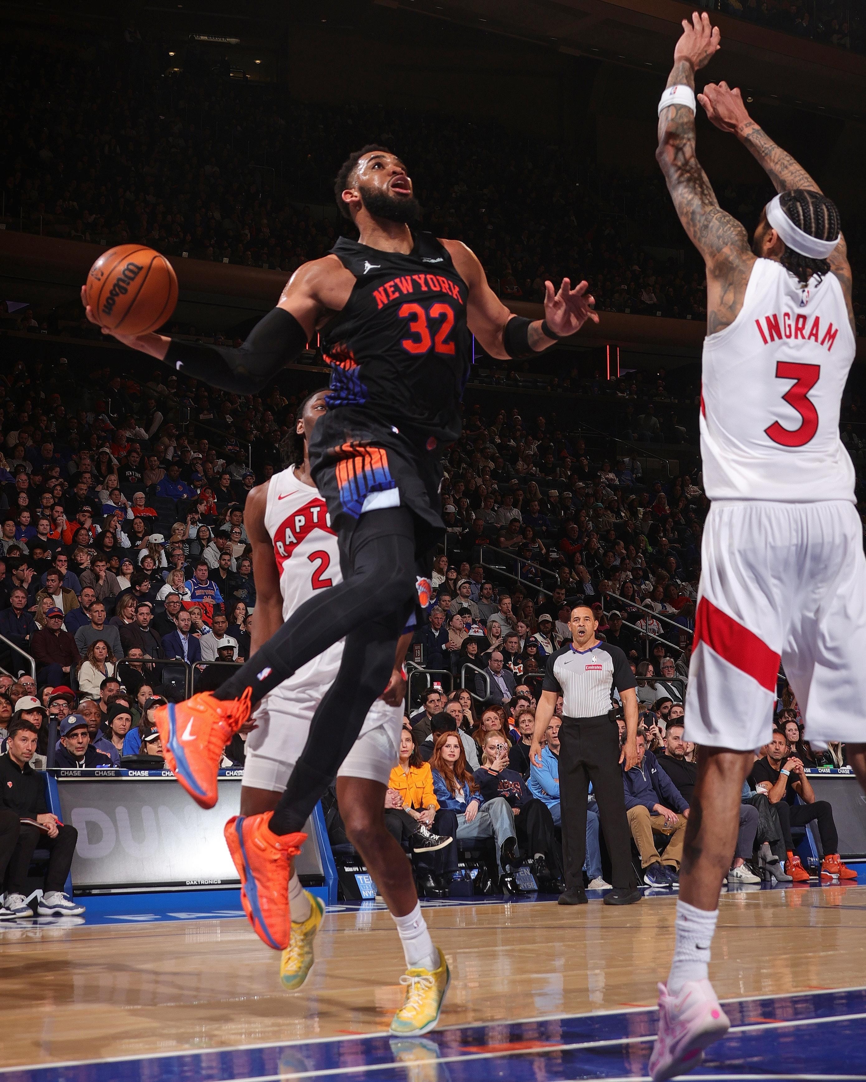World Champion Knicks hit Scotiabank Arena for a preseason test against the Raptors